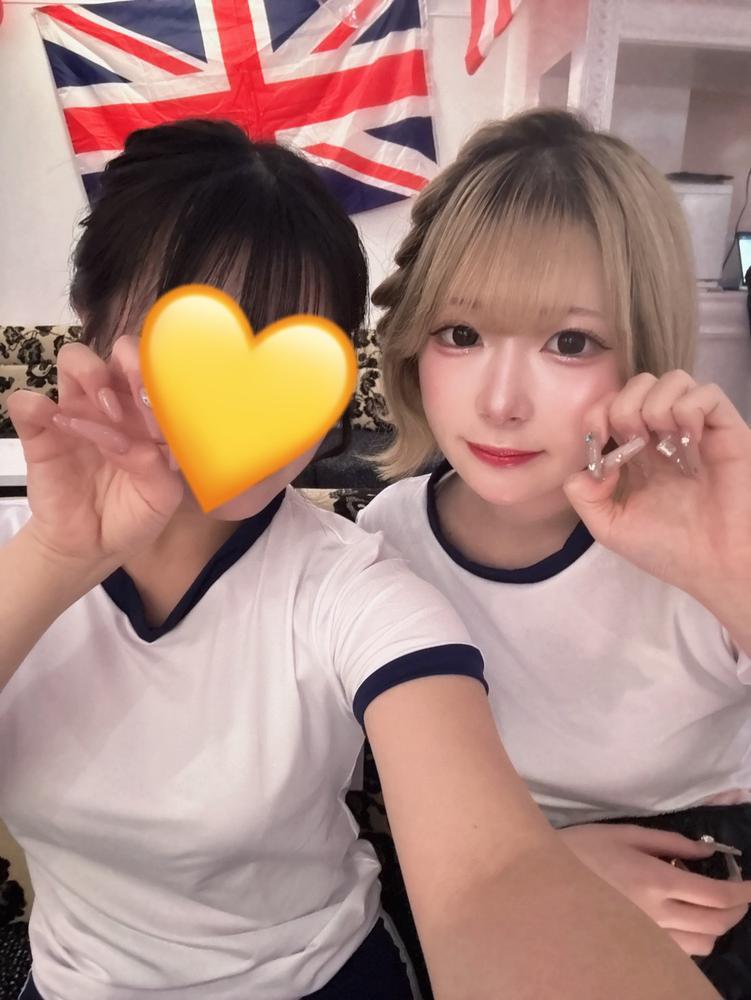 おはよお🤍                      NEW CLUB PINKの りりです^ >ᴗ<^🎀                       ブルマイベント2日目‼️                          今日もいます✨️                    昨日は雨で暇だったので、 今日は賑わうといいなあ🥺                     頑張ります🔥                     ﾊﾞｲﾆｬﾝ^ >ᴗ<^