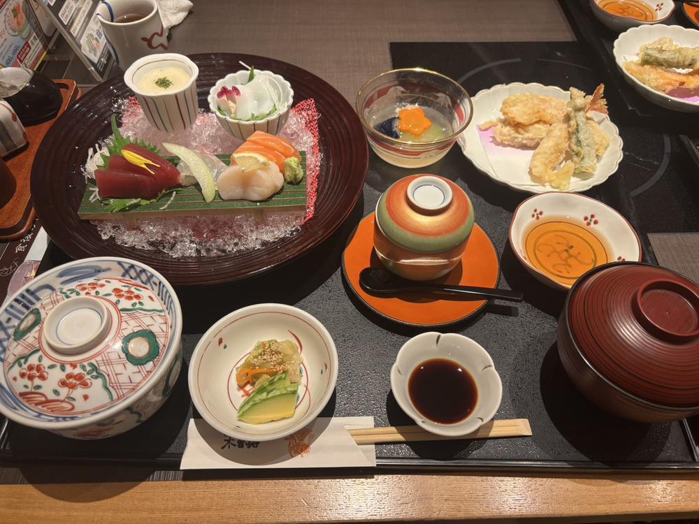 ランチ😋🍴💕