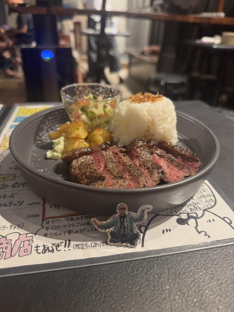 今日も元気に出勤してます✨