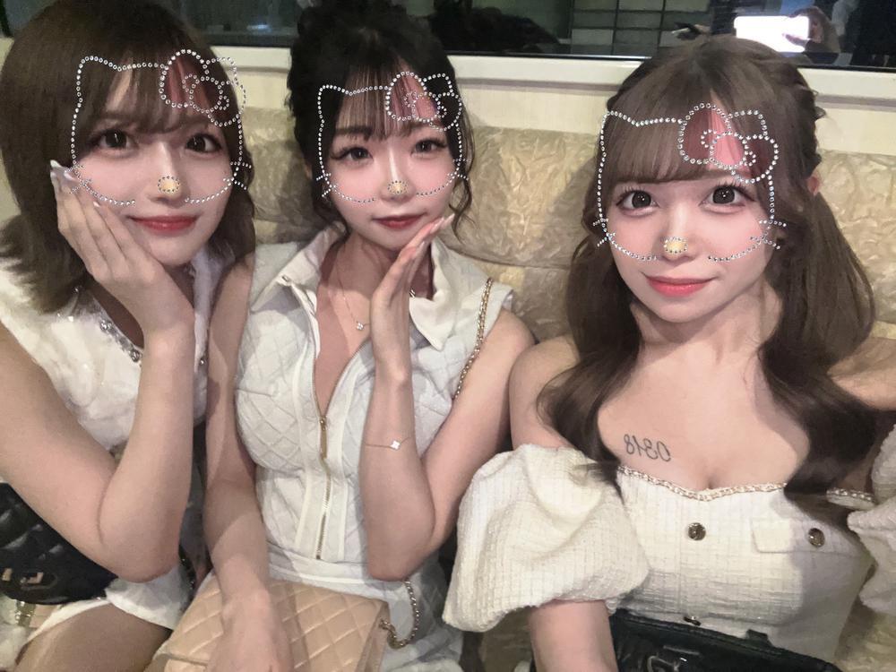 そろそろ自撮り投稿するか