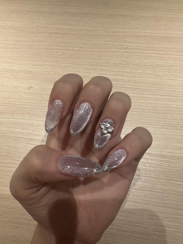 ネイル変えた💅