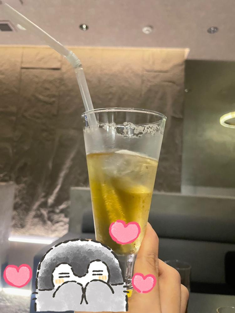 嬉し恥ずかしレッドブル〜🥂🫧