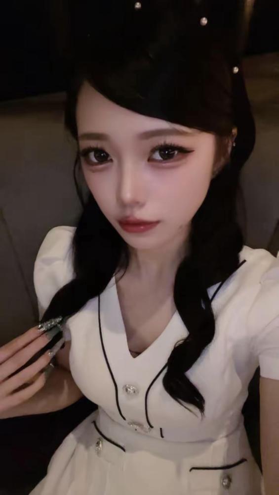 0828🐈‍⬛💜 なぎさですっ