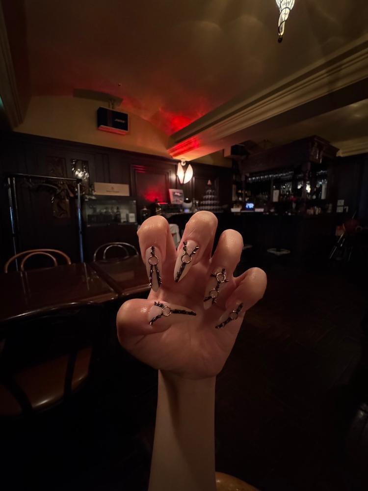 ネイル変えたのですよ‼️🌟