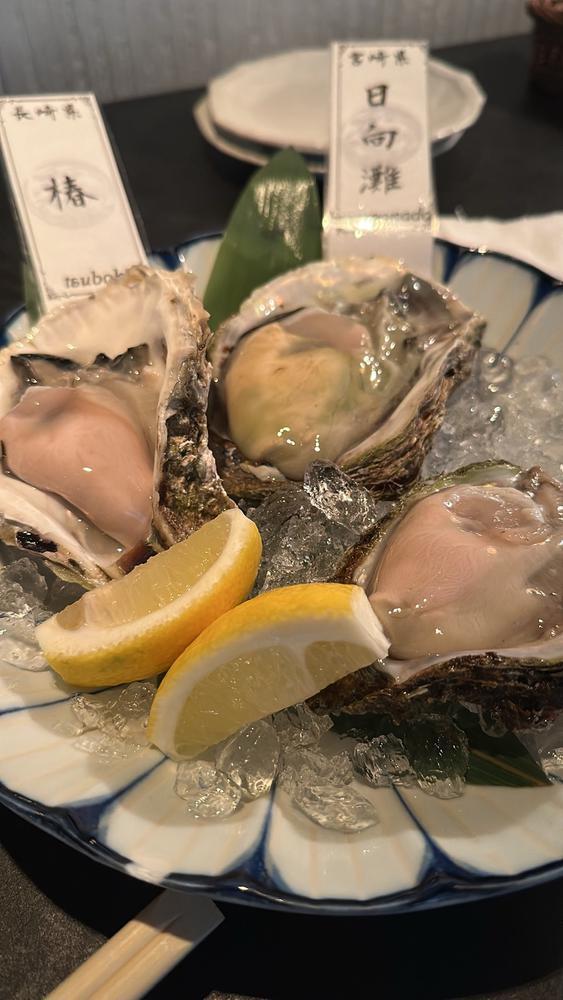 ひとりで飯食べたい時だってあるよ