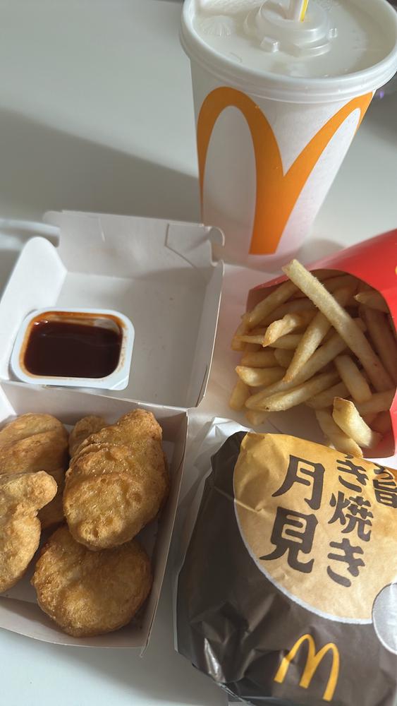 君は月見を食べたか