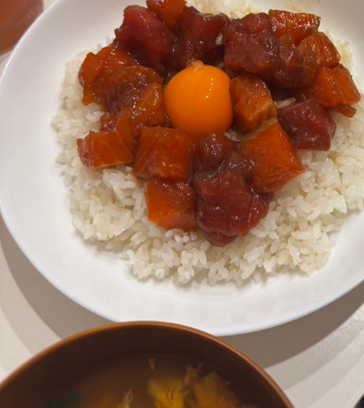 ポキ丼作った🤍
