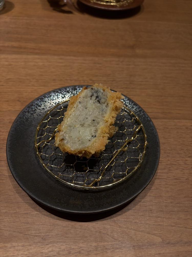 黒トリュフコロッケ💕