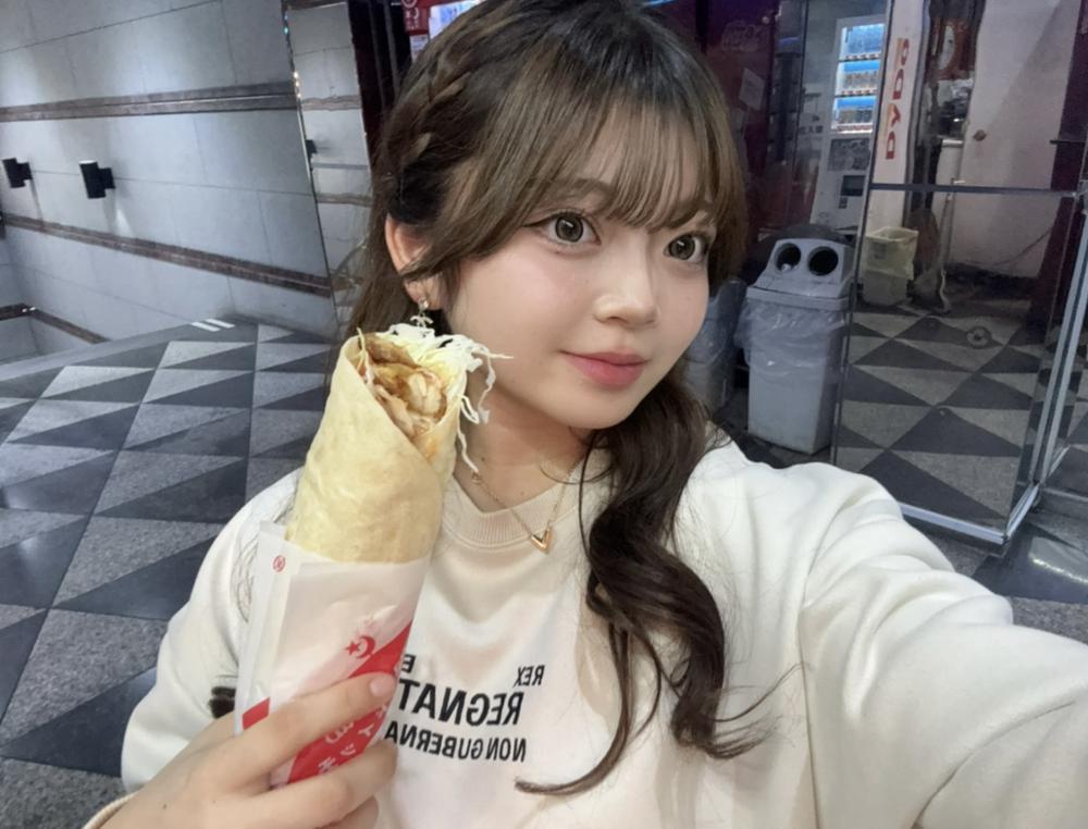 ケバブ食べた‼️