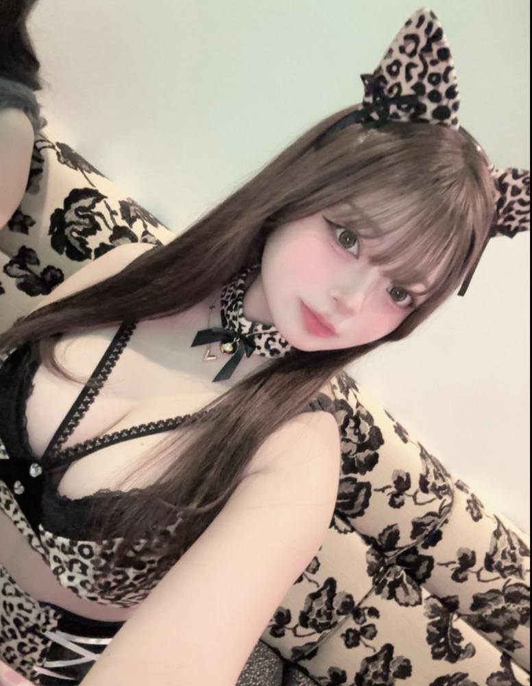 (｢ `･ω･)｢ ｶﾞｵｰ