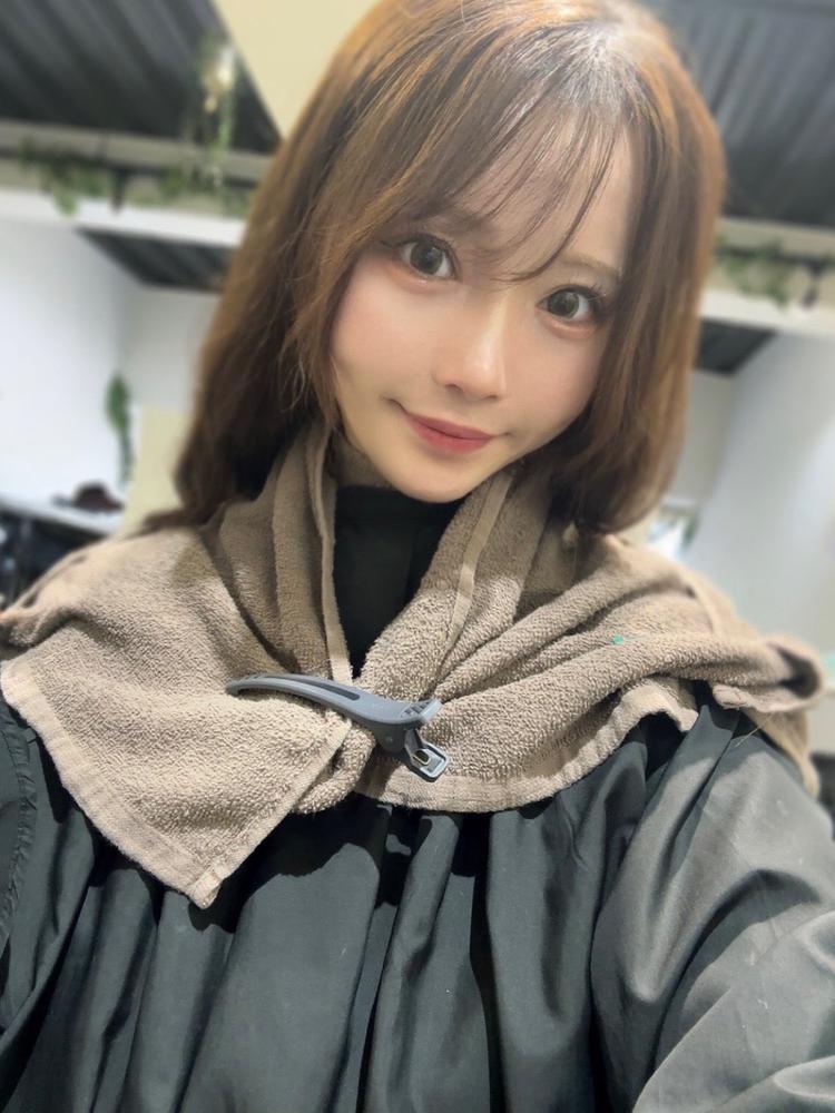 美容院なう💇🏻‍♀️💫