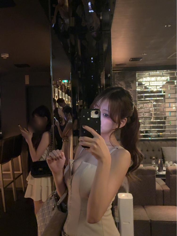 おはようございます🌙* :ﾟ     本日おやすみです🌙              本日もホワイトナイトをよろしくお願いします😊💖