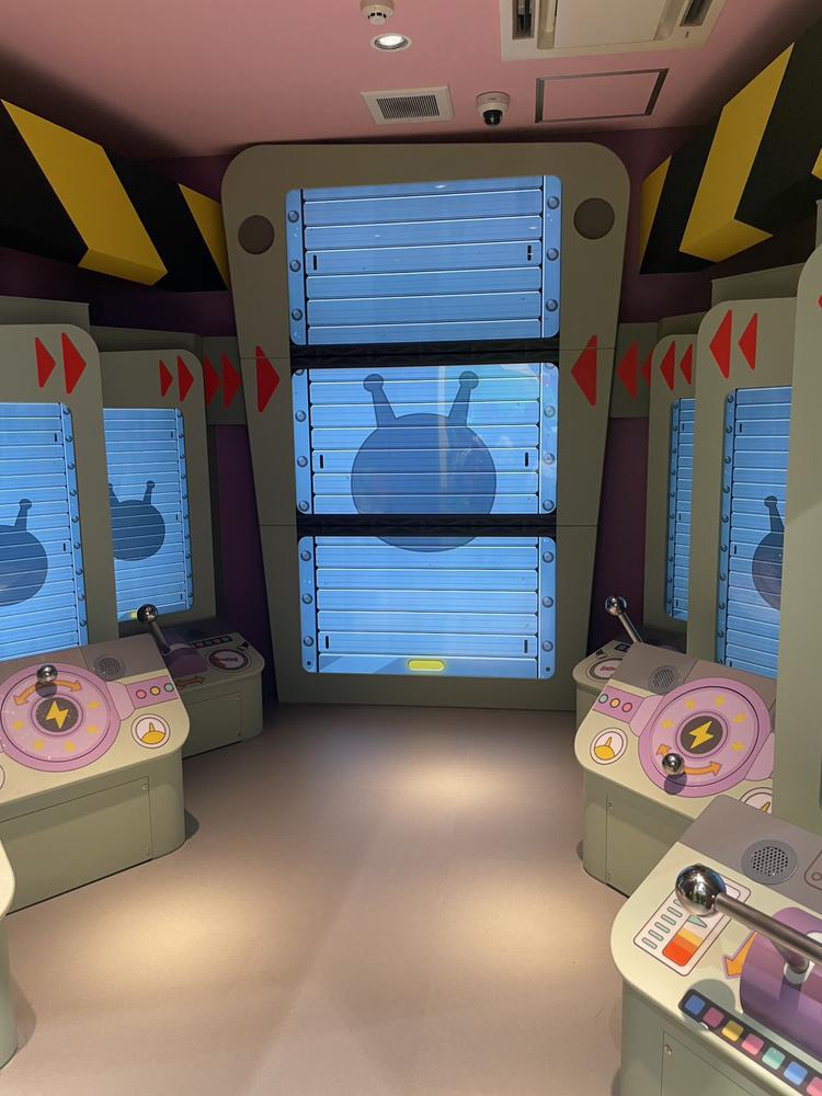 しゅっきんしてます！