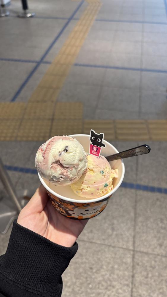 サーティーワンたべた( ◜︎︎𖥦◝ )