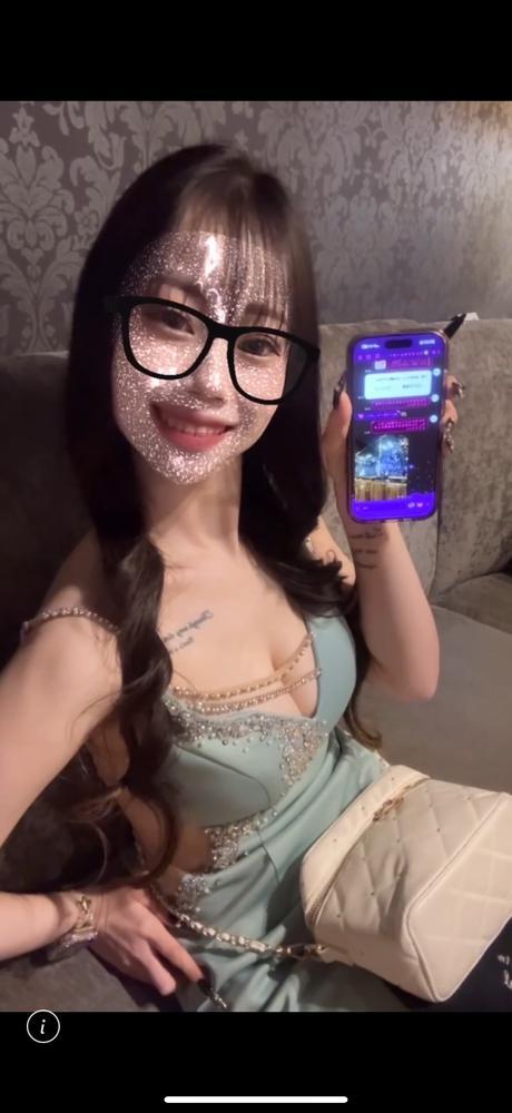 ブログ投稿中🤣🤣🤣