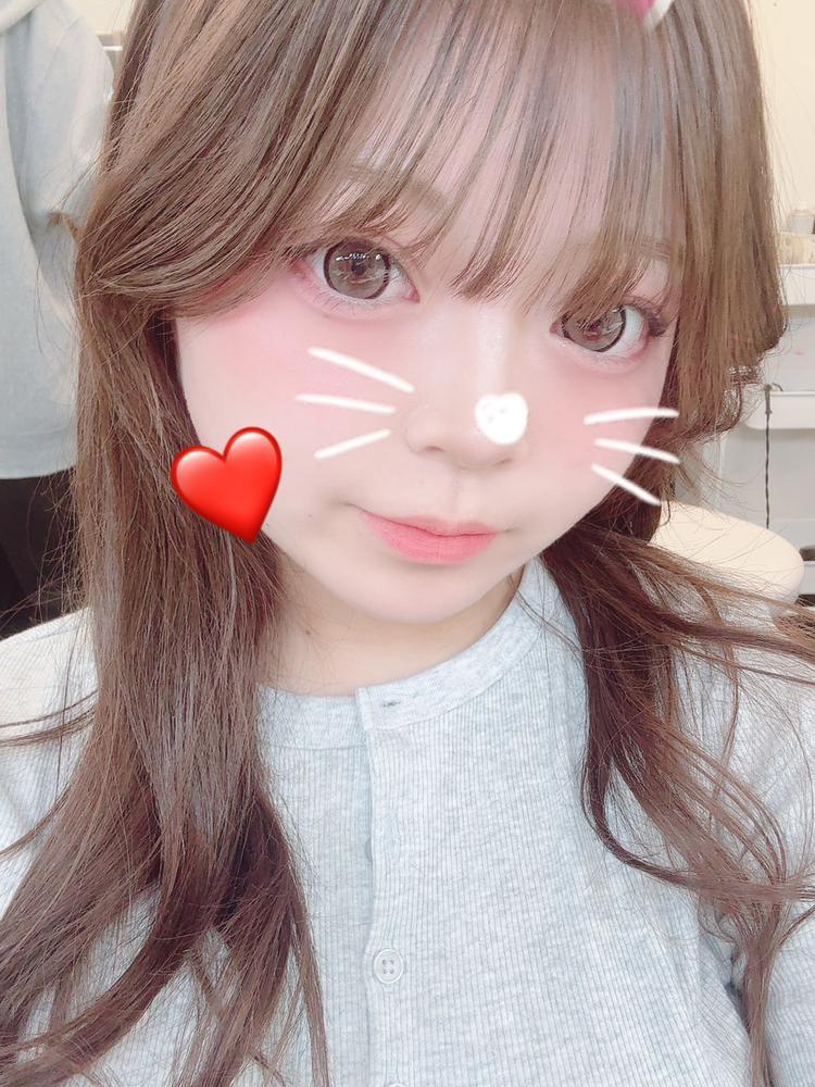 カラコン変えた👀