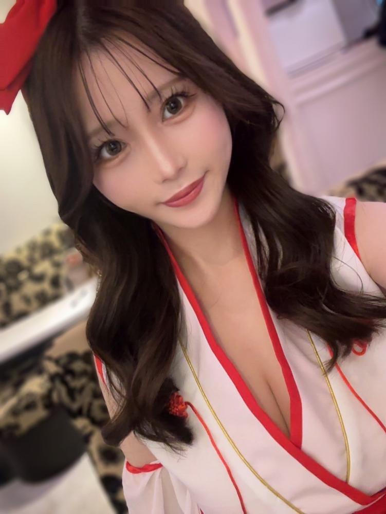 巫女さん2日目！🦊