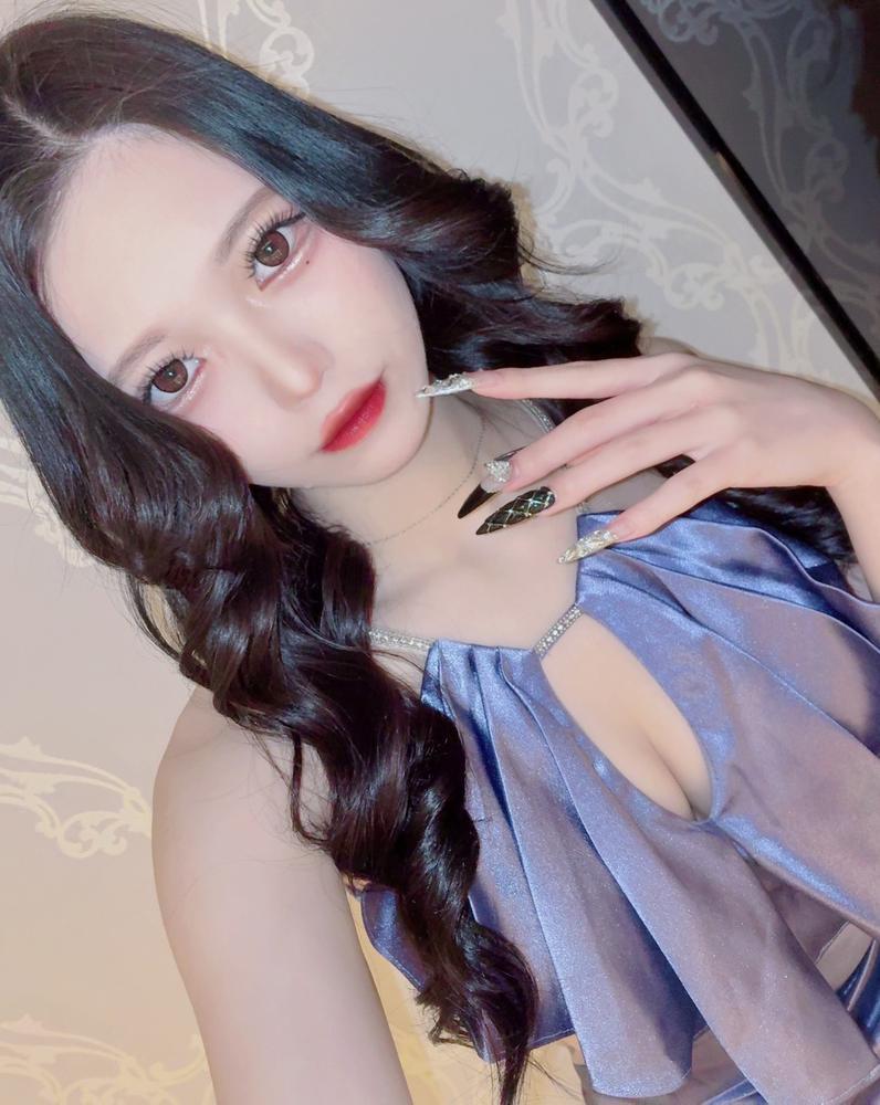 1105🐈‍⬛💜 なぎさですっ