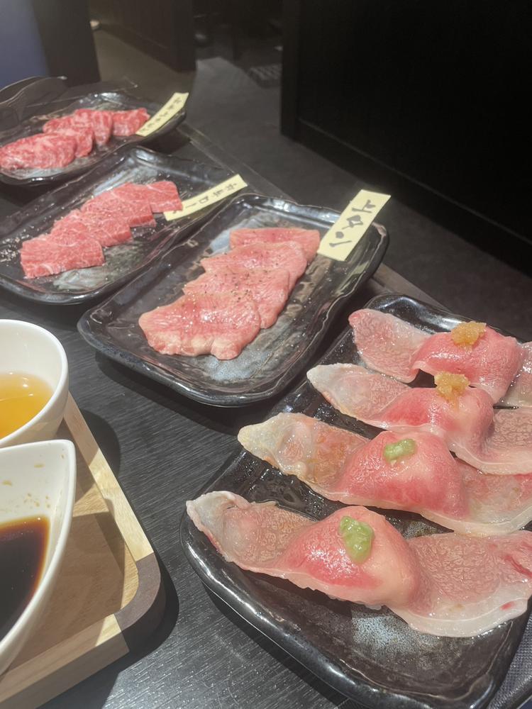 ♡ ••┈┈┈┈┈┈┈┈•• ♡