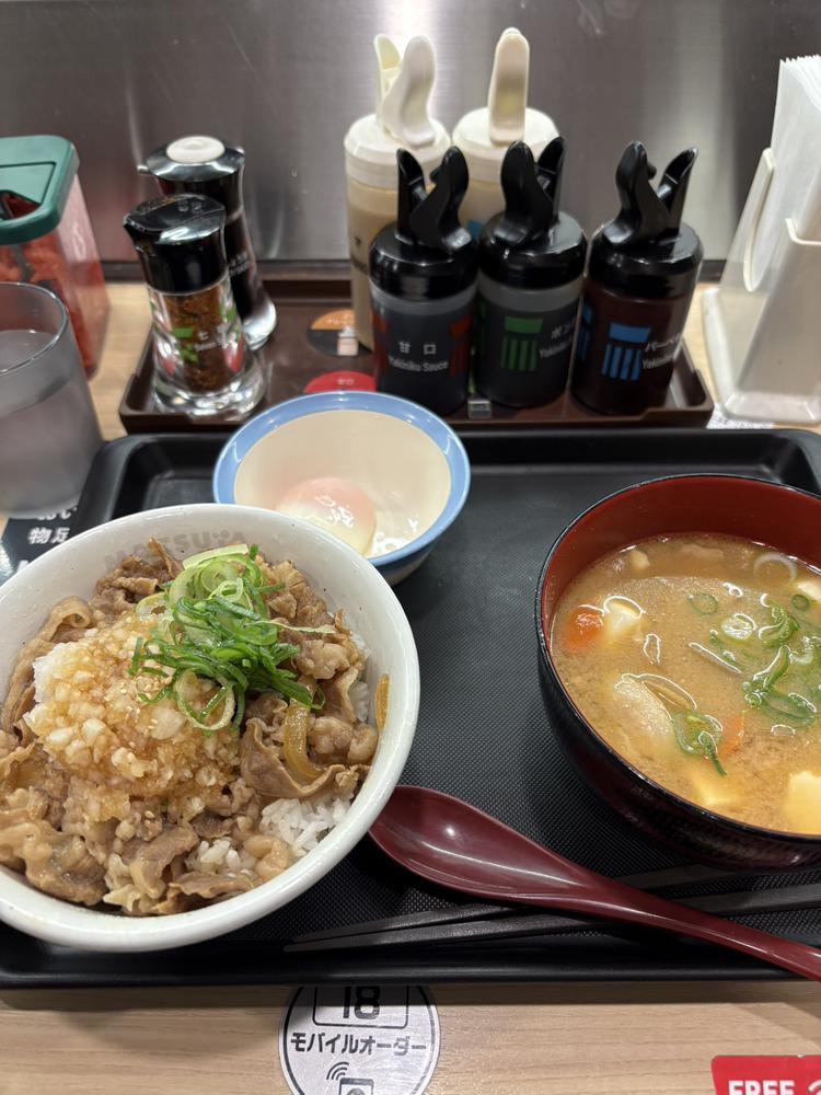 営業終わりのご飯は至福🥺