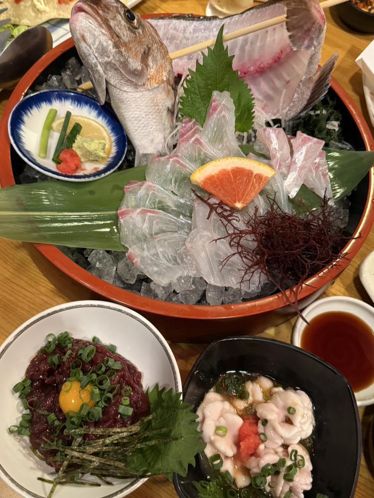 こんばんは🌙     ふーかです(⋆ᴗ͈ˬᴗ͈)”      今日は大好きなざうお行ってきた〜！    お魚釣ってきたよ🐟     美味しいもの沢山食べれて今日も頑張れそう♪( ◜ω◝و(و 