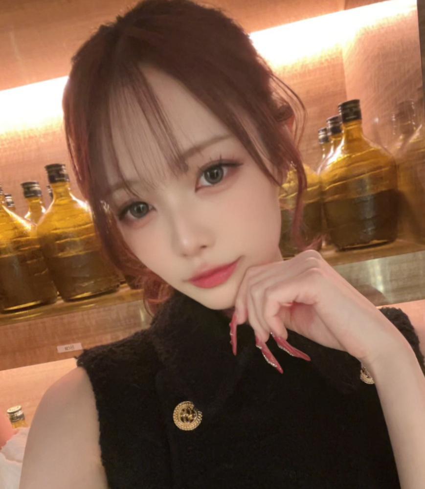 今日で今週ラスト！！！出勤！！ 今日は髪の毛アップにしたから気合い入れた！！