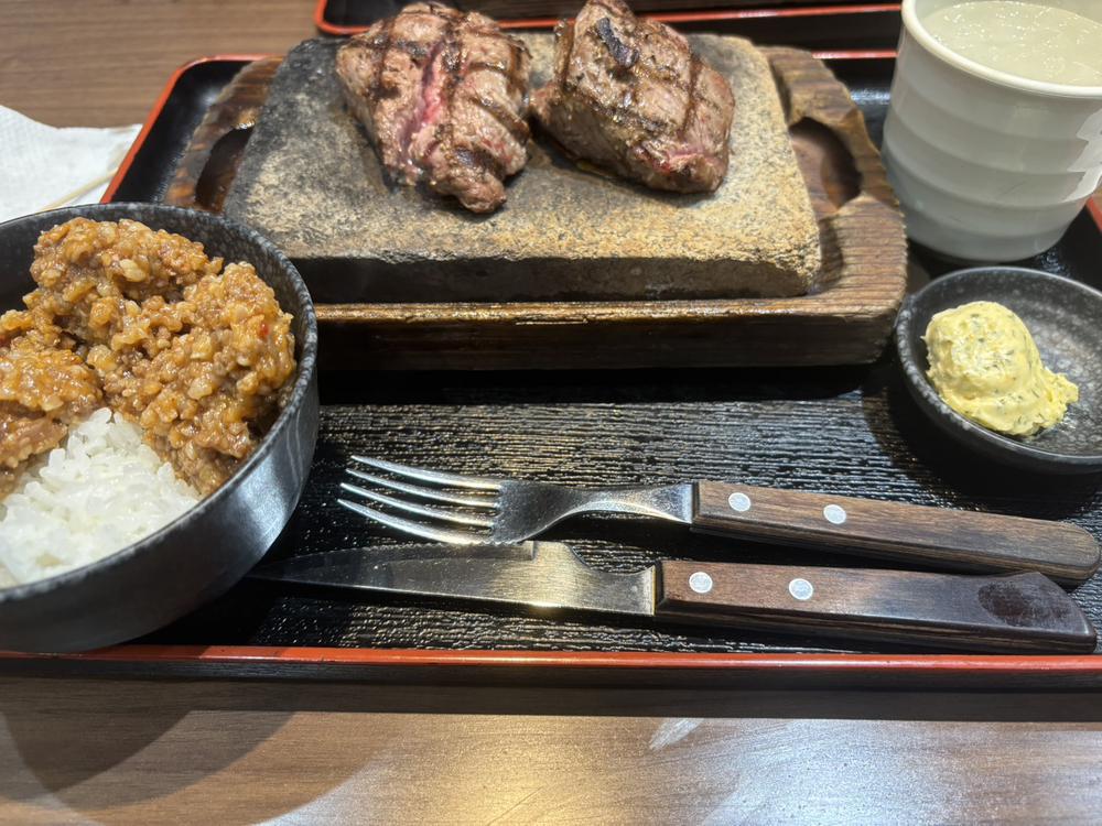 親知らず手術前の最後の晩餐は