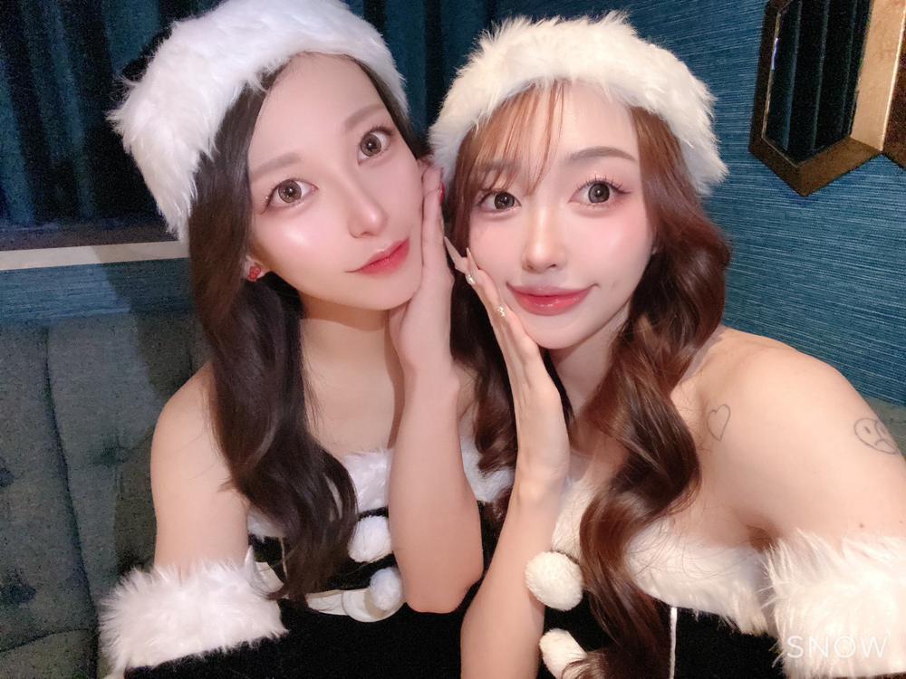 𝑴𝒆𝒓𝒓𝒚 𝑪𝒉𝒓𝒊𝒔𝒕𝒎𝒂𝒔 𝐄𝐕𝐄 ❄️