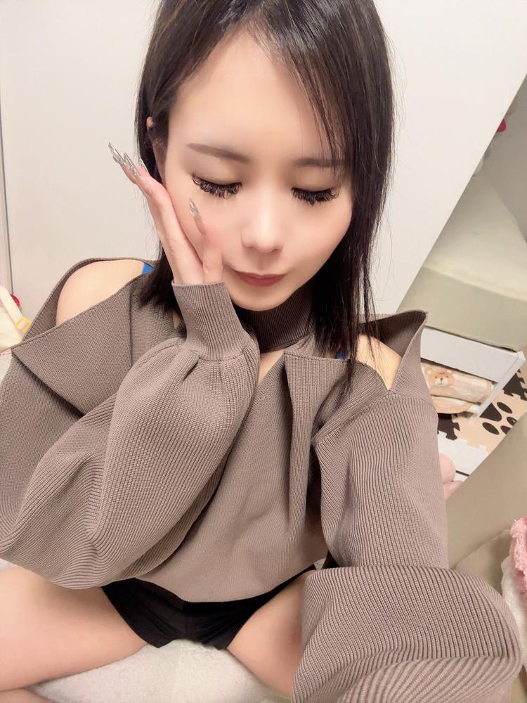 上手く撮れんからってすぐiQOS足で挟んで撮ろうとする癖良くない