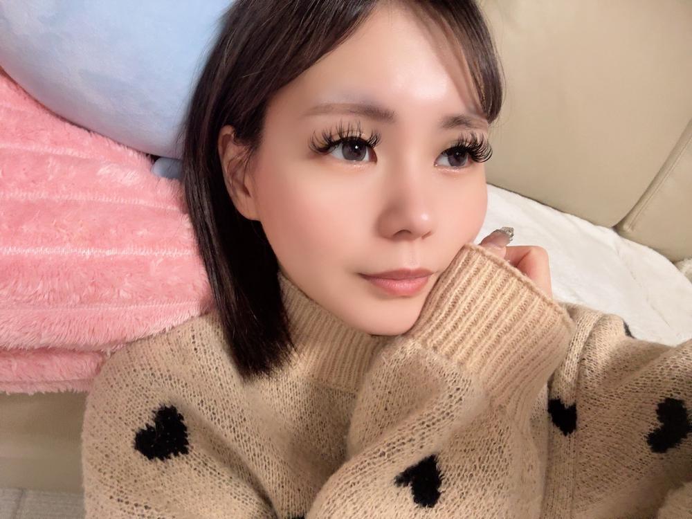 今日はまゆげとカラコンだけのあとなーんもしない日🙂‍↕️