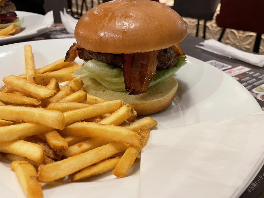 🍔 ハ ン バ ー ガ ー 🍔