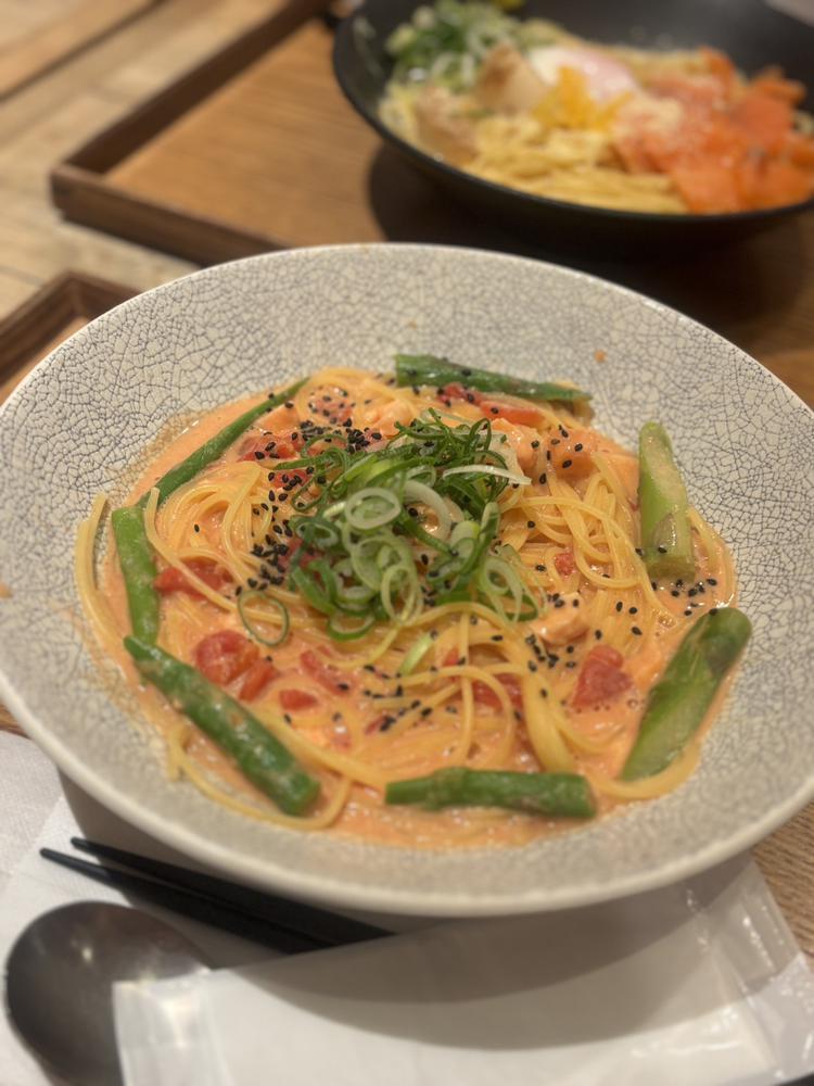 課題やりながらM1みてるよん🎶