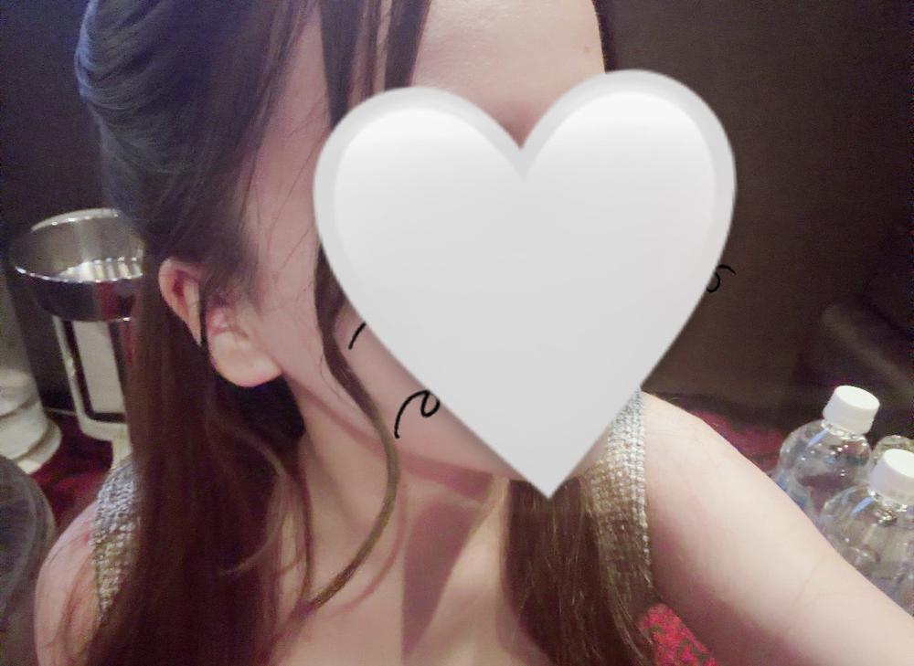 明日出勤するよ🤍