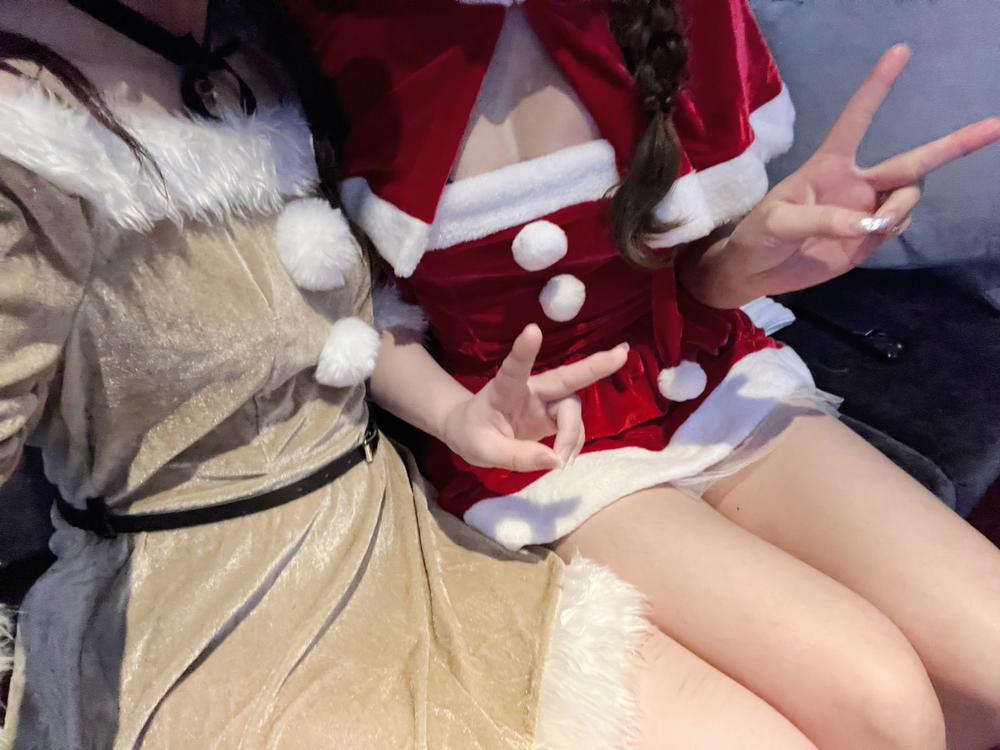 おつかれさまᐡ ̳ᴗ ̫ ᴗ ̳ᐡ♡  こことなかいがみんなをはっぴーにしてあげる✩⡱  26.27もまってるねೀ