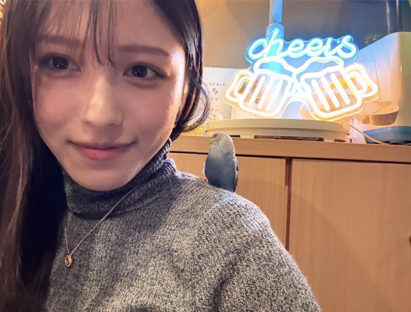 おはよう！   今日も学校行ってた！  30分寝ようと思ったら2時間寝ちゃって寝坊した😭😭  おかげでいますごいすっきりして調子いい♪♪🙌