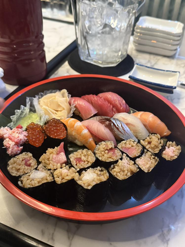 今年初お寿司ーっ！🍣