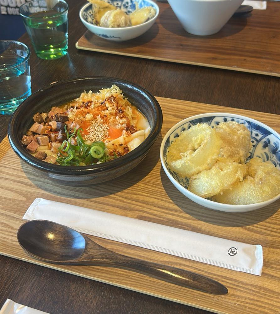 こんにちはー！お昼ご飯🍚