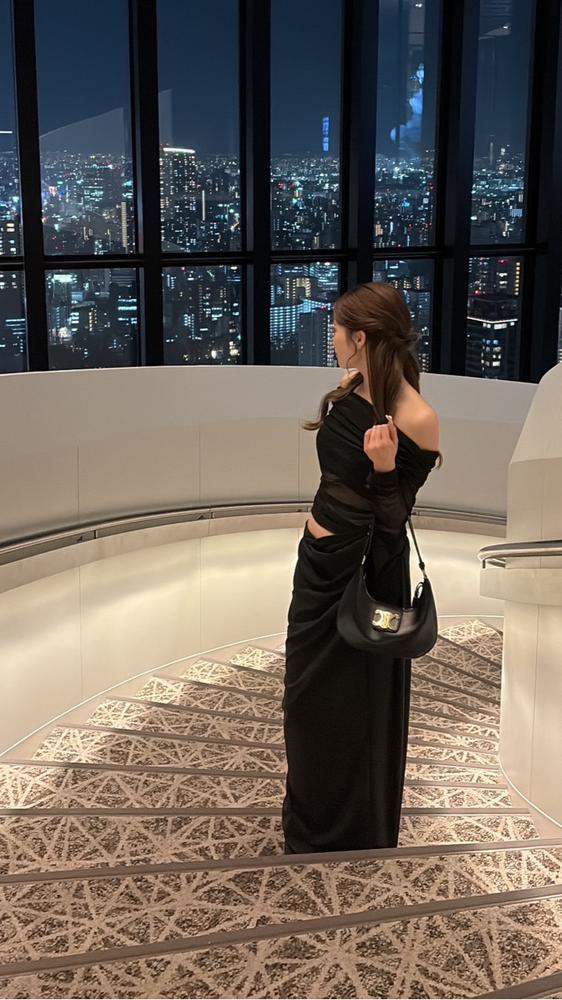 今週ラストお願いします🫶 一緒に飲みましょ〜🥂