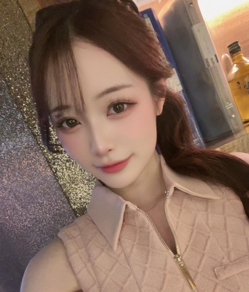 明日から2日間おやすみです！！ 今日飲みまくって明日一日中お家だから潰れます😌😌🎶🎶