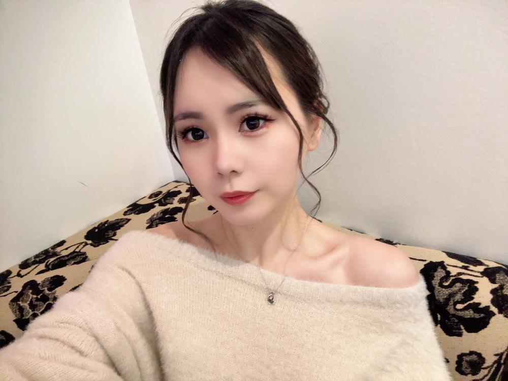 マツエク行けて目元めっちゃ最強なのにメイクノリがあああああああ😭😭