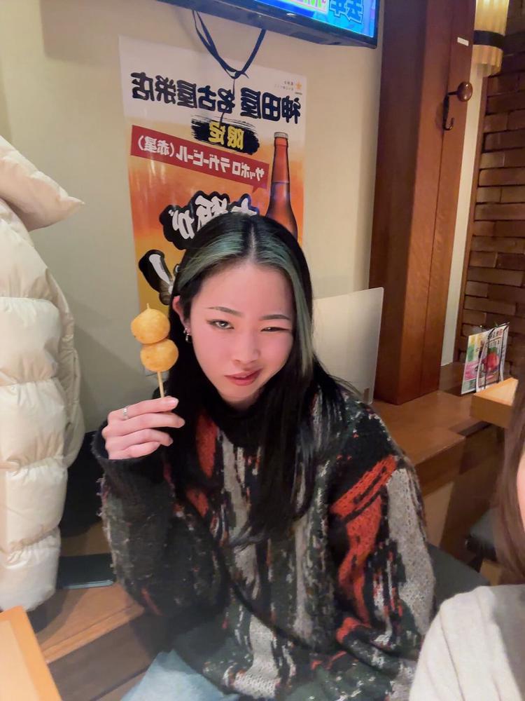 🧀 チ ー ズ 大 好 き 人 間 🧀