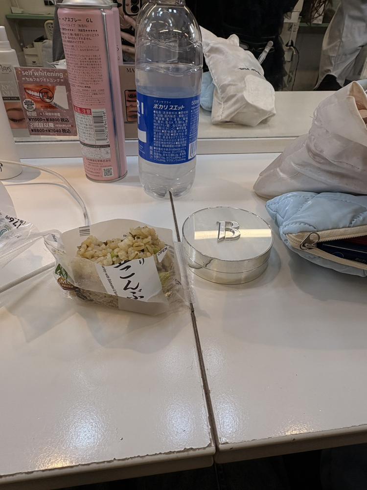 時間足りない꒰՞> · <𓈒՞꒱