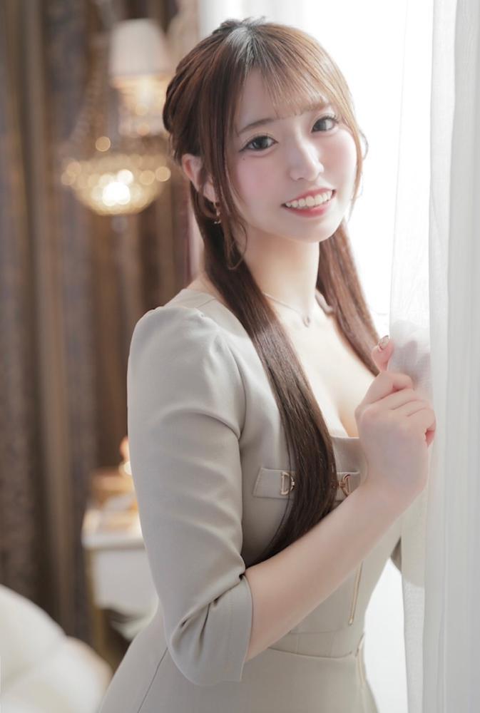 宣材届いたー！！！！💓💓 みんな見てみて^ ^