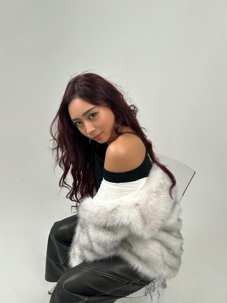 出勤してます✨週末ぜひ飲みに来てください🍶