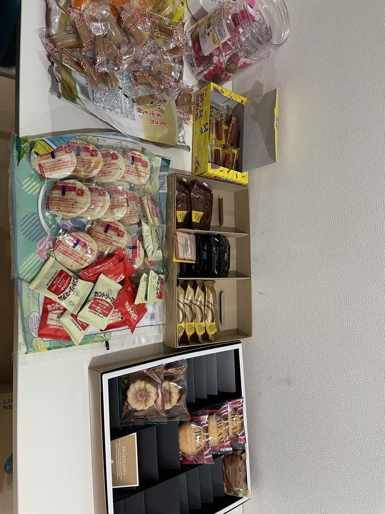 お菓子取り放題♡