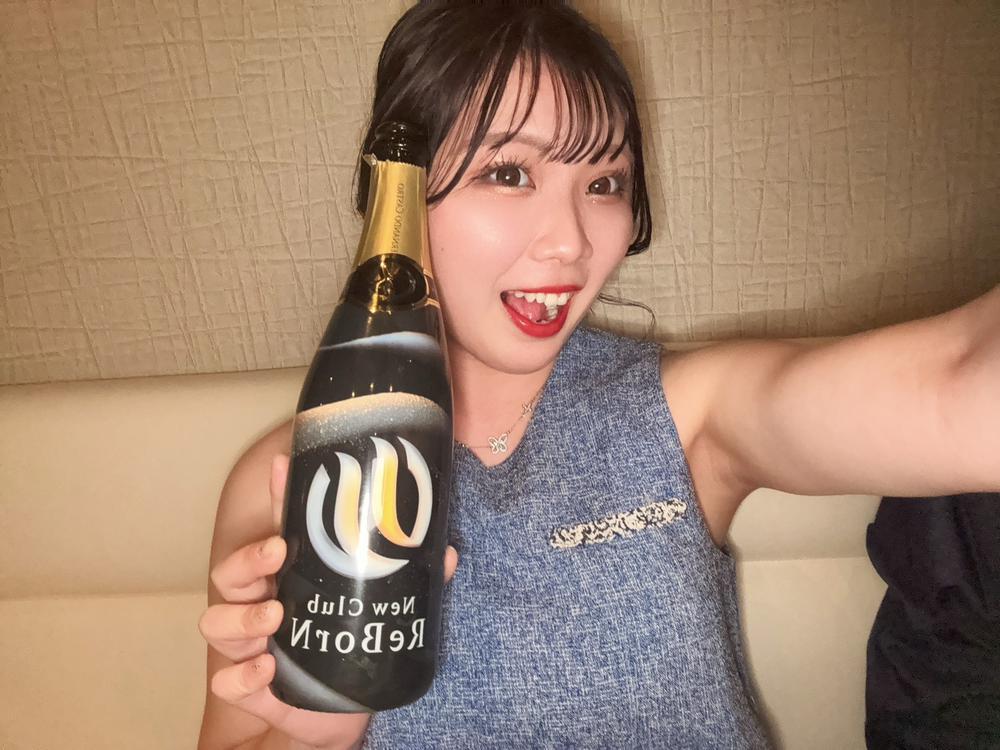 同伴もシャンパンもありがとう😊       本当にいつも感謝     その言葉に尽きます     ありがとう😭