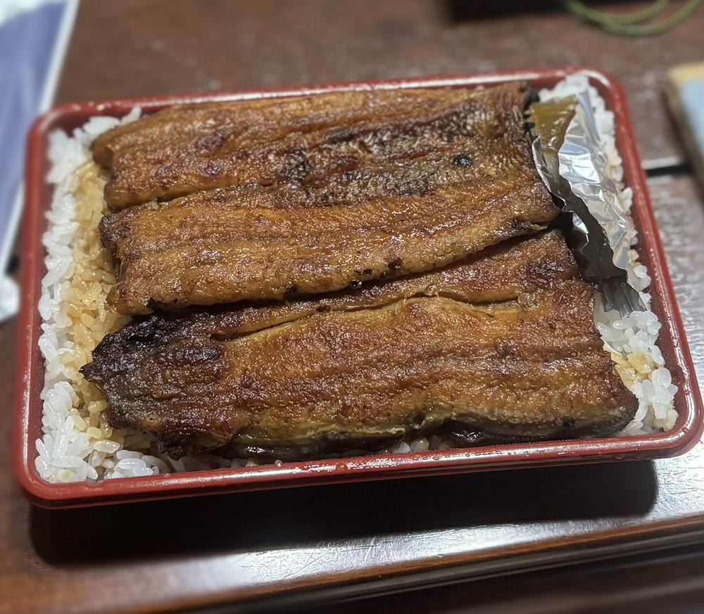 うなぎ食べた🐟🥹