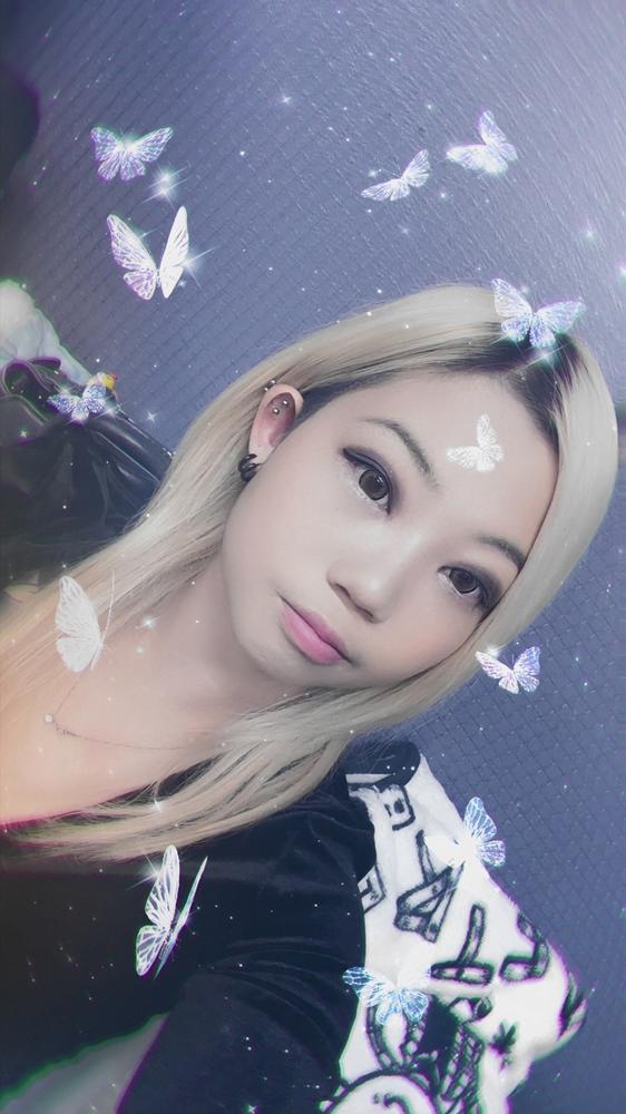 こんばんは！MIRAI💜です              本日、出勤してます✨️             手がカサカサで悲しいよォ           最近、インフル💉流行ってるから               みんな気を付けてね❤️‍🩹