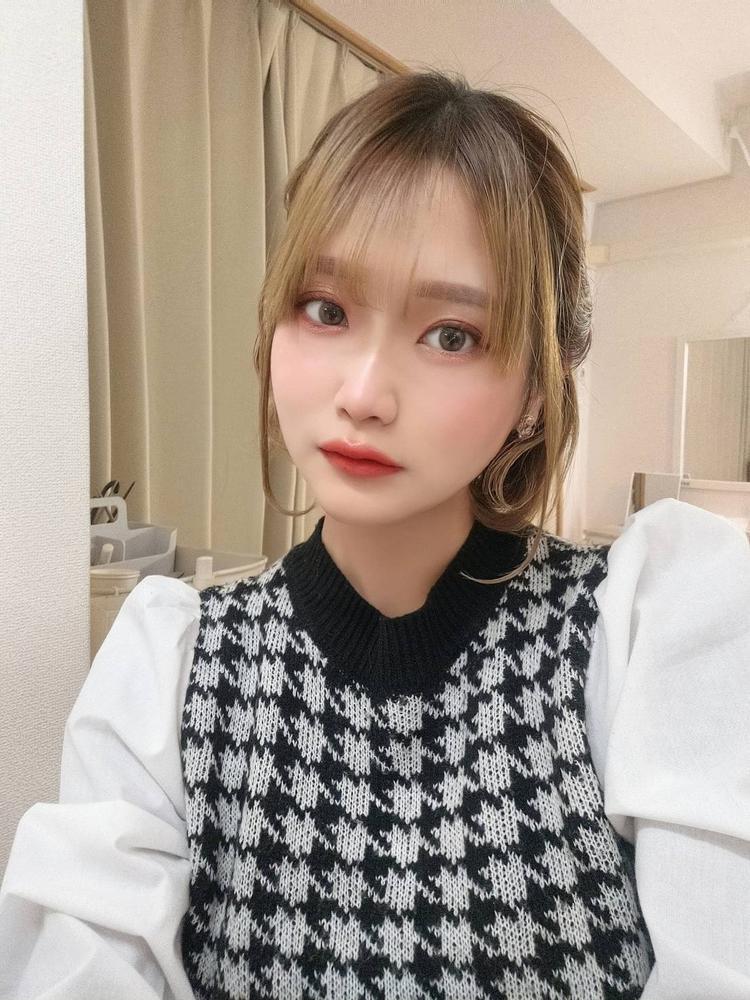 💄💇🏻‍♀️🪞