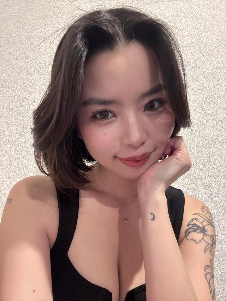 おはよう☀️ 今日はちょっと眠いでも元気💪🏽 乾杯しよー🥂